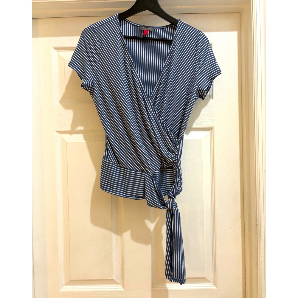 Vince Camuto Blue White Striped Wrap Blouse M V-Neck Short Sleeve Tie Waist